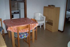 APPARTAMENTO DI 55 MQ CON TERRAZZO IN ZONA CENTRO APPARTAMENTO DI 55 MQ CON TERRAZZO IN ZONA CENTRO