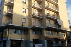APPARTAMENTO DI 137 MQ IN ZONA CENTRALISSIMA APPARTAMENTO DI 137 MQ IN ZONA CENTRALISSIMA