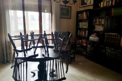 APPARTAMENTO DI 150 MQ IN ZONA VILLA COMUNALE APPARTAMENTO DI 150 MQ IN ZONA VILLA COMUNALE