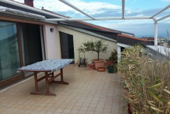 BELLISSIMO ATTICO DI CIRCA 200 MQ CON TERRAZZO VISTA MARE E GARAGE BELLISSIMO ATTICO DI CIRCA 200 MQ CON TERRAZZO VISTA MARE E GARAGE