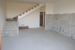 NUOVA COSTRUZIONE – APPARTAMENTO SU DUE LIVELLI IN VILLETTA NUOVA COSTRUZIONE – APPARTAMENTO SU DUE LIVELLI IN VILLETTA