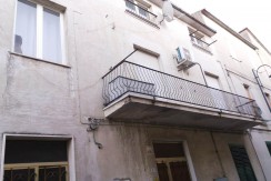 VENDESI INTERO STABILE IN CENTRO STORICO VENDESI INTERO STABILE IN CENTRO STORICO