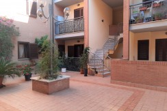 IN TRATTATIVA!! GRAZIOSO DUPLEX COMPRESO DI GARAGE IN VIA SAN SISTO IN TRATTATIVA!! GRAZIOSO DUPLEX COMPRESO DI GARAGE IN VIA SAN SISTO