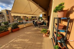 BELLISSIMO APPARTAMENTO DI 93 MQ IN COMPLESSO SIGNORILE