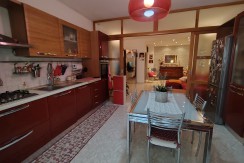 APPARTAMENTO RISTRUTTURATO CON GARAGE