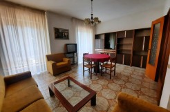 APPARTAMENTO AMMOBILIATO DI 120 MQ IN VIA DEL PORTO