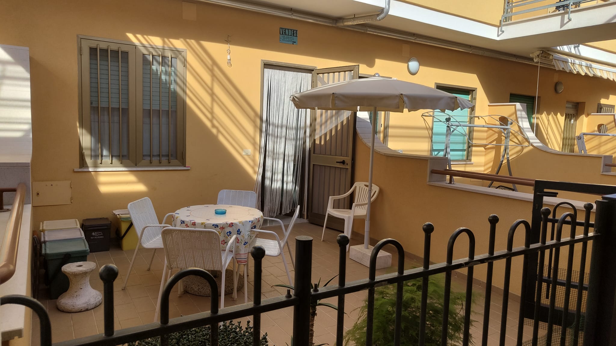 APPARTAMENTO DI 56 MQ cat. CON 2 TERRAZZI